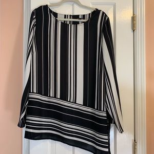 NWOT! Roz & Ali Asymmetrical Stripe Blouse